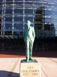 Van Andel Statue